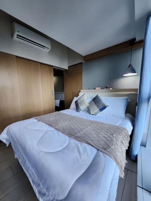 מנילה Luxestaysmnl Coastal Chic Netflx 380Mbps Pool Bgc מראה חיצוני תמונה